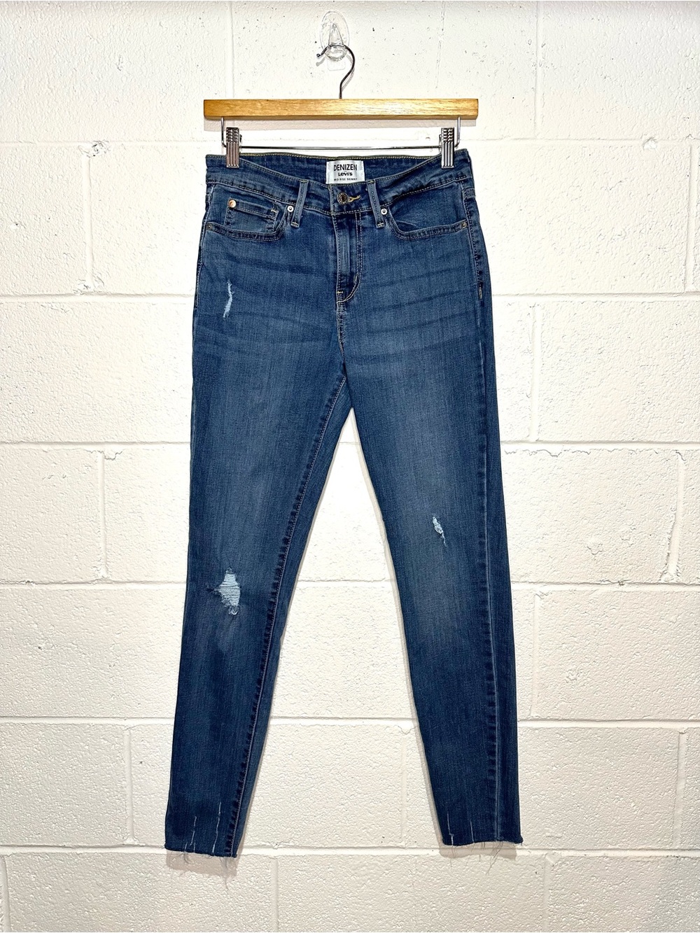 Denizen from Levi's Women's Mid Rise Skinny Jeans w/Light Distressing